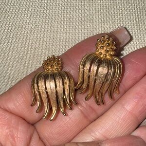 Rare Crown Trifari Sunflower Cone-Flower -Thistle Earrings